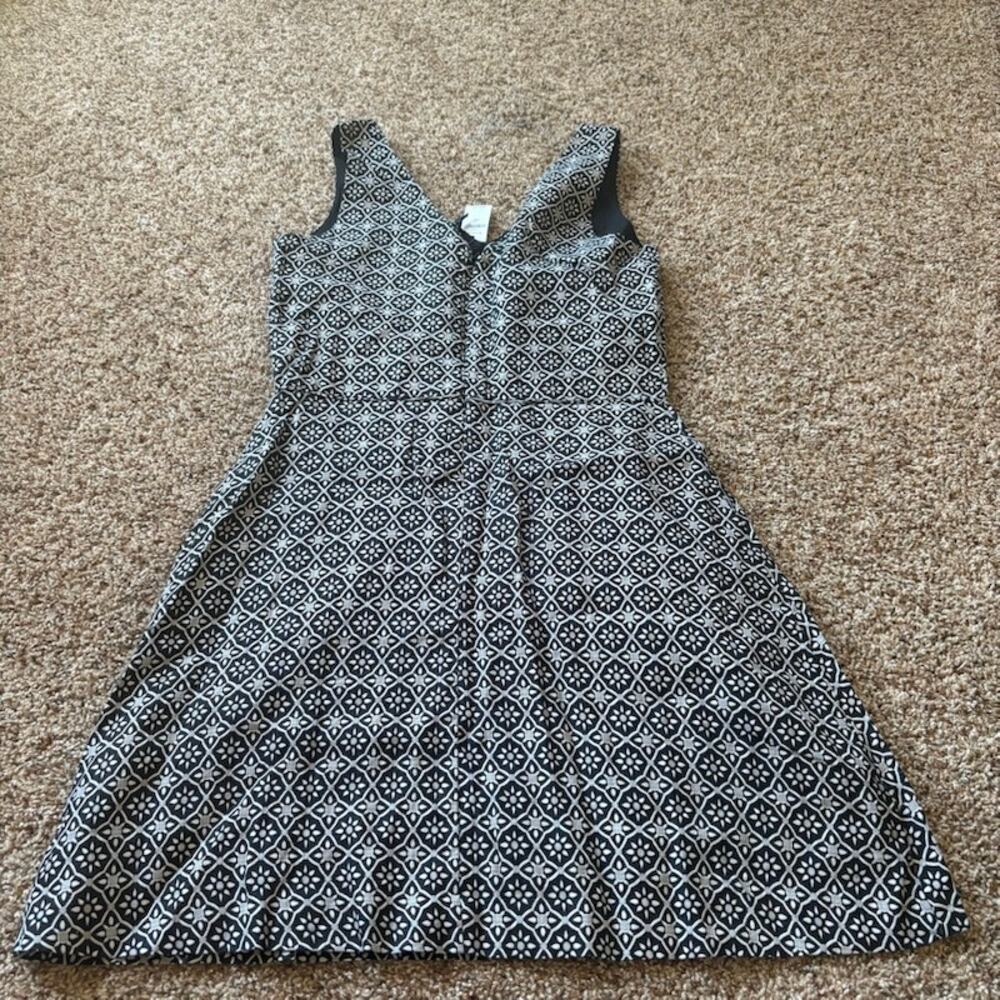 NWT Gap Fit and Flare Sleeveless Linen Dress Black and White Lined Womens 8T
